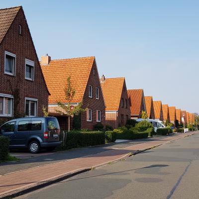Zukunftsfähige Wohnformen und Nutzungskonzepte in älteren Ein- und Zweifamilienhausgebieten